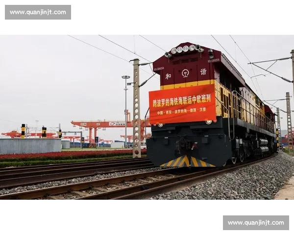 广州恒大对阵汉堡的跨洲对话:中欧足球碰撞与战术博弈全景解读 广州恒大对阵汉堡的跨洲对话:中欧足球碰撞与战术博弈全景解读